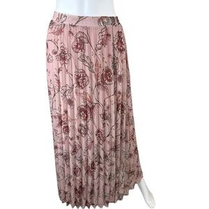 STEVE MADDEN NWT Floral Pleated Maxi Skirt Size XS